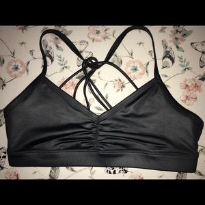 NWOT ALO Yoga Glow Bra
